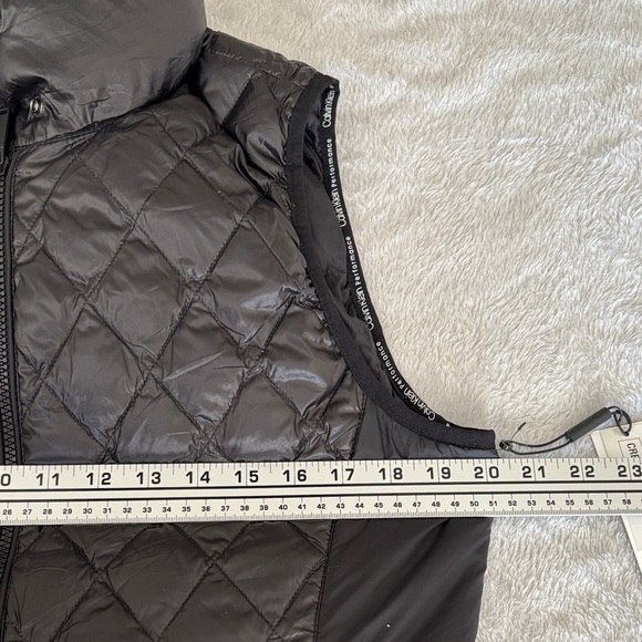 Calvin Klein Women's Performance Sleek Down Black Puffer Vest Size L NWT - Picture 12 of 15